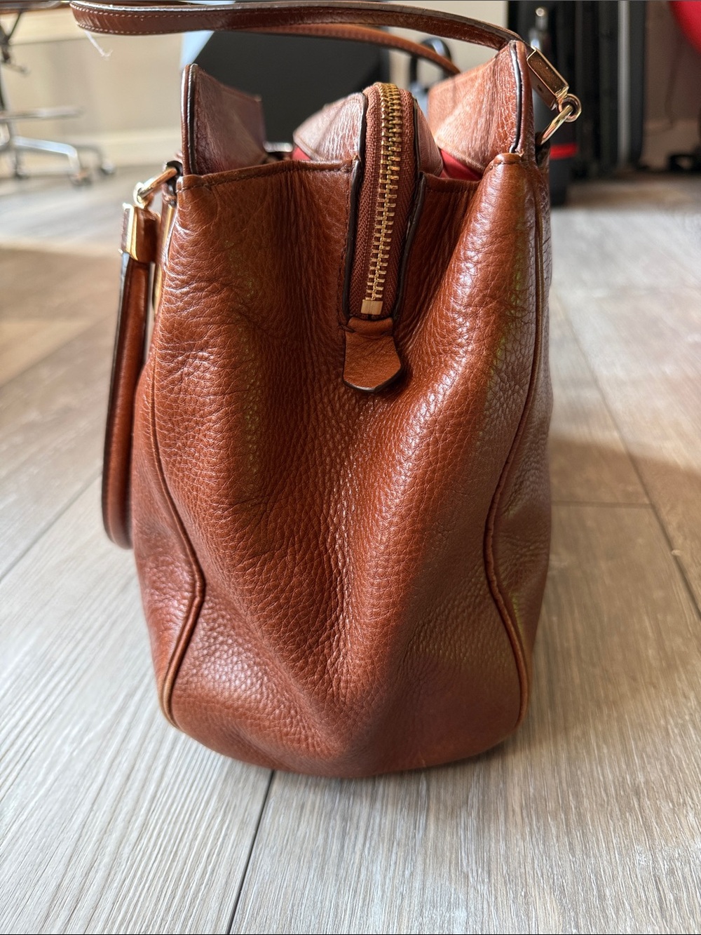 COACH Pebbled Leather Satchel in Chestnut Brown with Gold Hardware - Picture 4 of 16